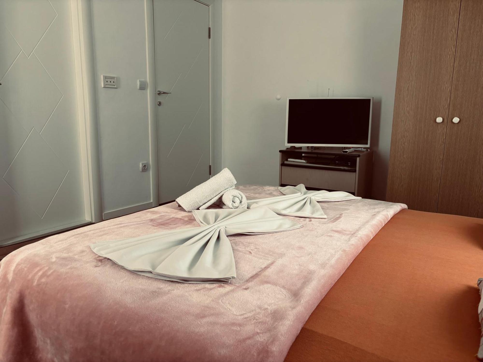 Rooms&App Minka Jadranovo Exteriör bild