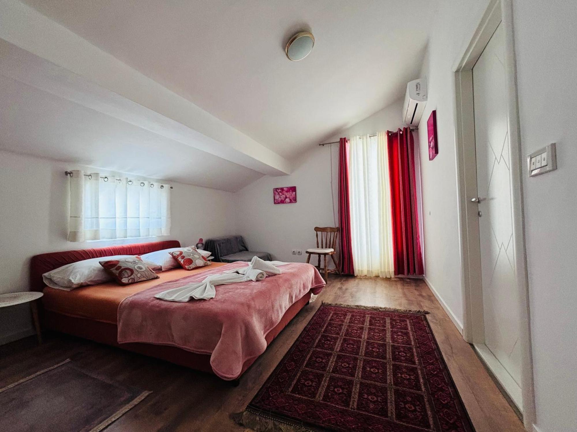 Rooms&App Minka Jadranovo Exteriör bild