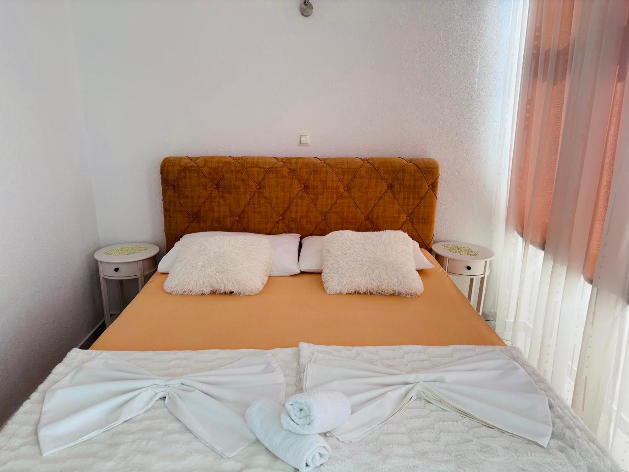 Rooms&App Minka Jadranovo Exteriör bild